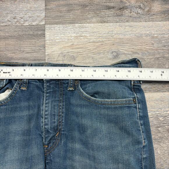 Levis 514 Mid Wash Blue Mens 32x31 Modern Fit Straight‎ Leg Denim Jeans Red Tab - Picture 8 of 14